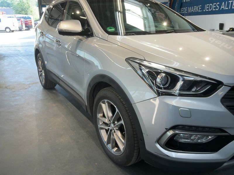 Hyundai Santa Fe 2.2 CRDi Platin 4WD 2017 – снимка 12