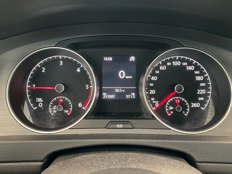 Volkswagen Golf VII 1.6 TDI Comfortline BlueMotion Tech 2012 – снимка 18