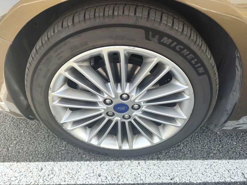 Ford Mondeo 2.0 Hybrid Vignale 2017 – снимка 16