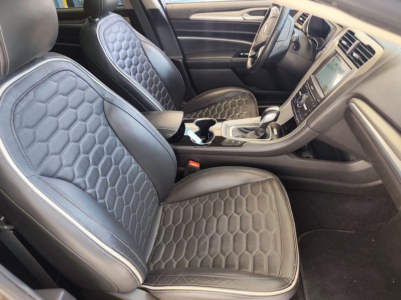 Ford Mondeo 2.0 Hybrid Vignale 2017 – снимка 10