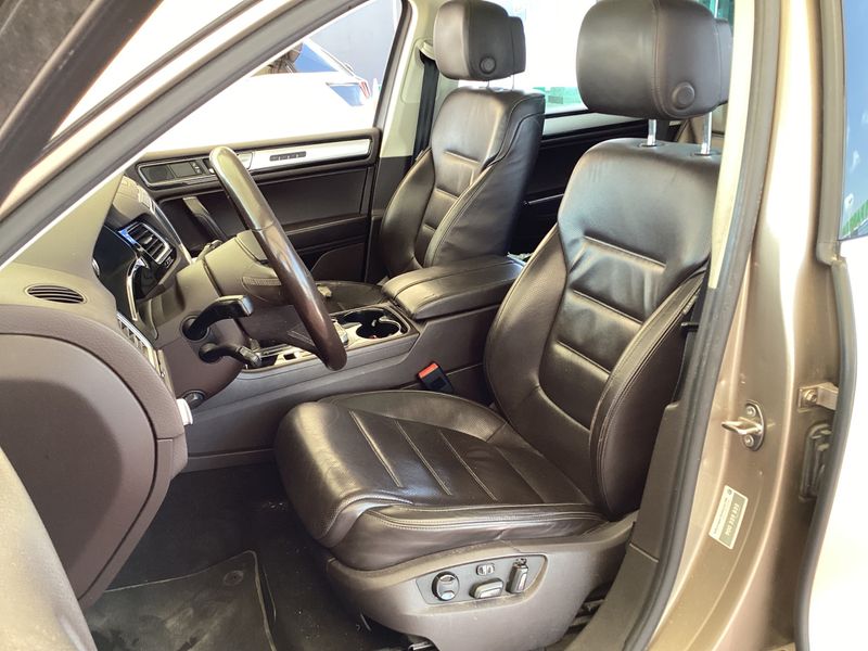 Volkswagen Touareg 3.0 V6 TDI Terrain Tech BlueMotion Tech 2015 – снимка 28