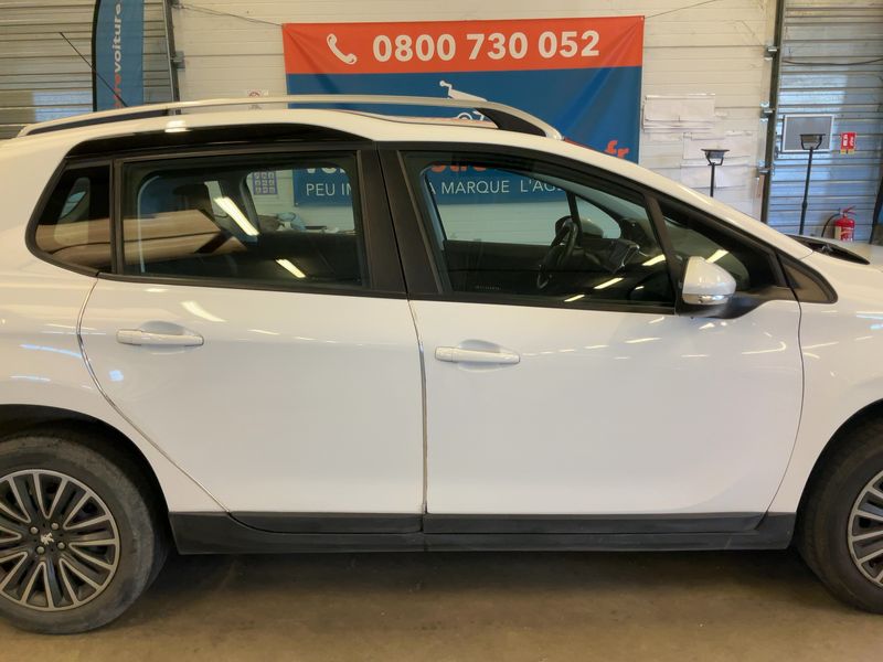 Peugeot 2008 1.2 VTi Active 2016 – снимка 10