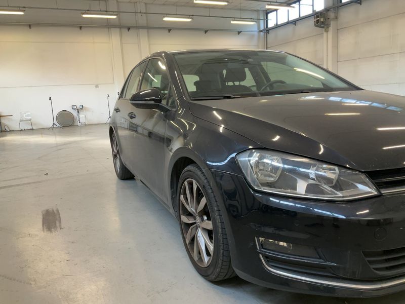 Volkswagen Golf VII 1.6 TDI Executive BlueMotion Tech 2015 – снимка 12