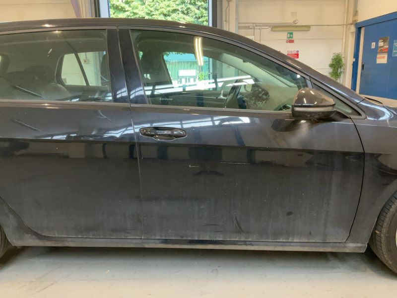 Volkswagen Golf VII 1.6 TDI Executive BlueMotion Tech 2015 – снимка на щета 10