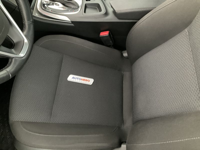 Opel Insignia 1.6 CDTI DPF Edition 2016 – снимка 24
