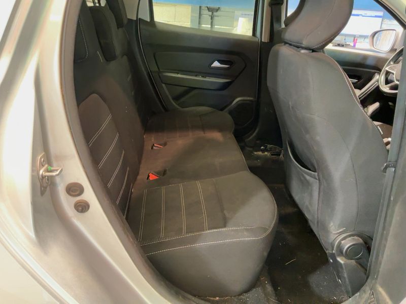 Dacia Duster 1.5 Blue dCi Prestige 2021 – снимка 19