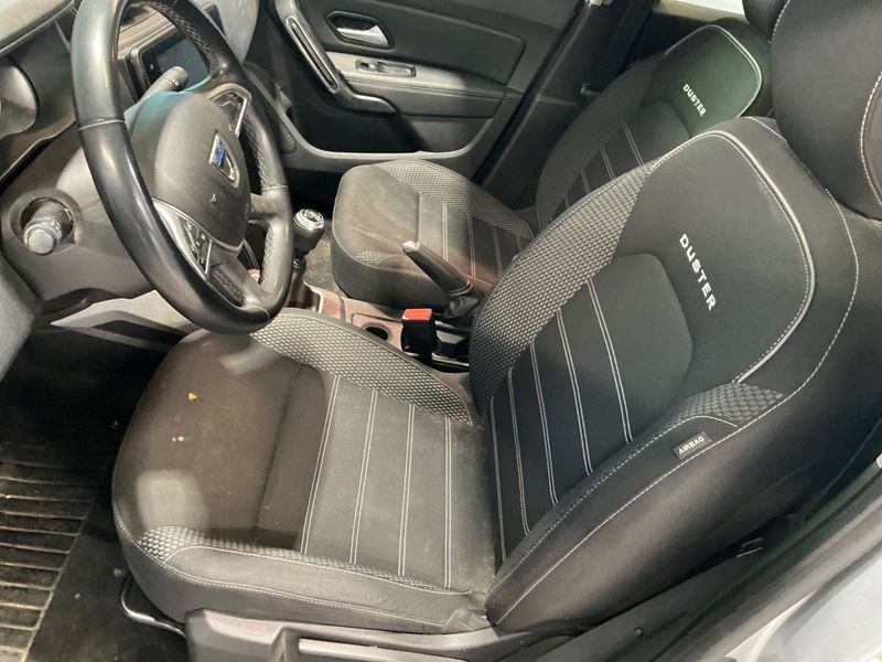 Dacia Duster 1.5 Blue dCi Prestige 2021 – снимка 31