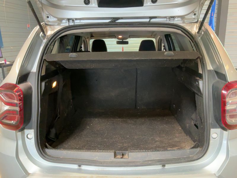 Dacia Duster 1.5 Blue dCi Prestige 2021 – снимка 15