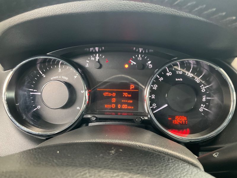 Peugeot 3008 1.6 Blue-HDi Allure 2016 – снимка 18
