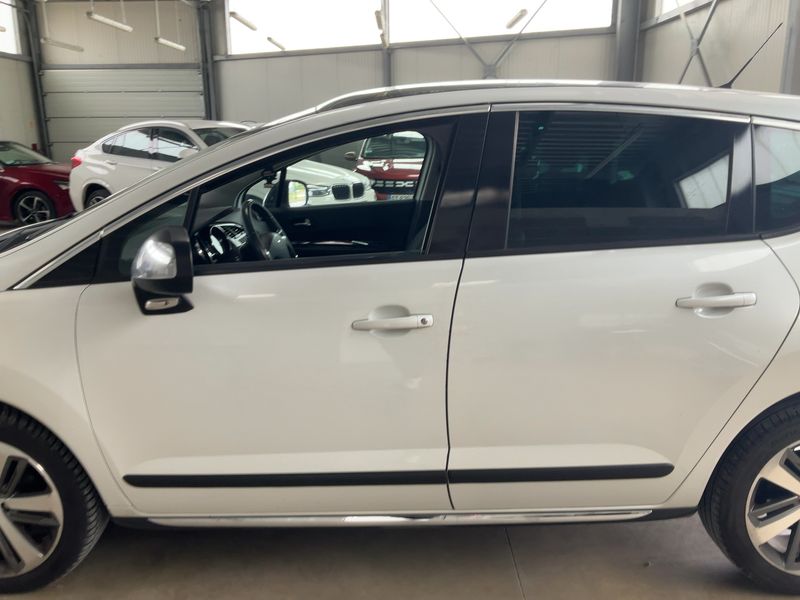 Peugeot 3008 1.6 Blue-HDi Allure 2016 – снимка 4