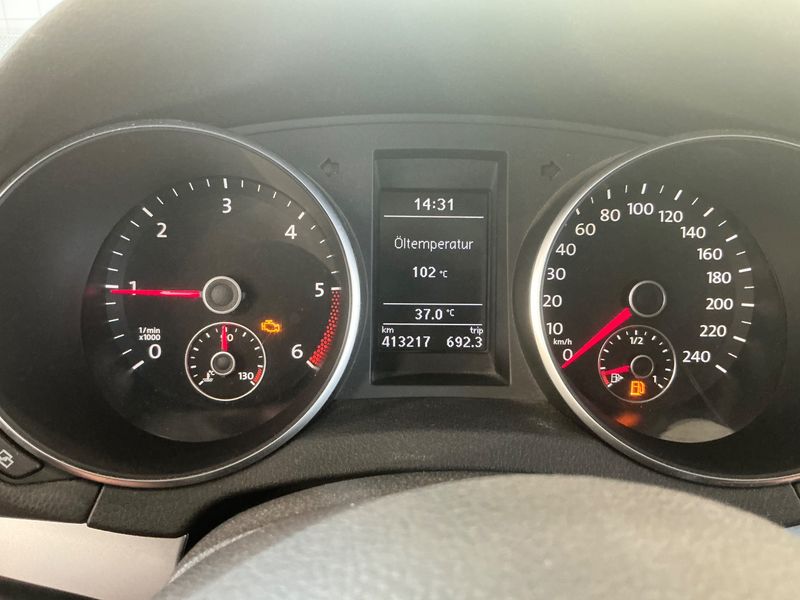 Volkswagen Golf VI 2.0 TDI Highline 2009 – снимка 4