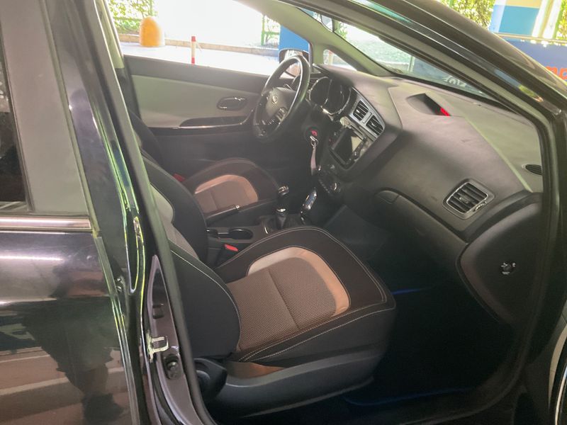 Kia cee'd 1.6 CRDi High Tech 2015 – снимка 3