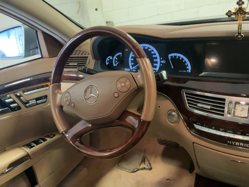 Mercedes-Benz S-Klasse S 400 Hybrid 2010 – снимка 18