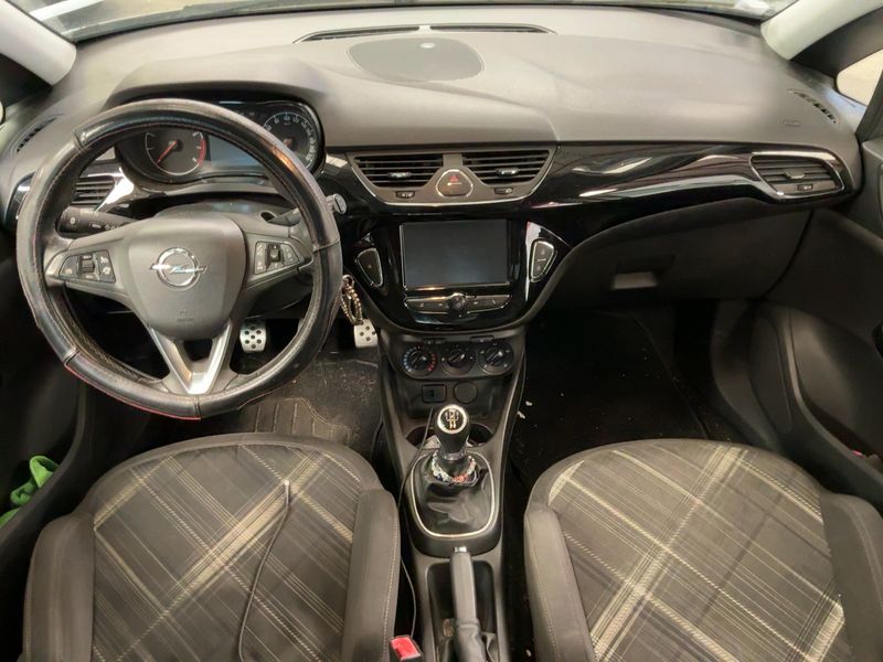 Opel Corsa 1.4 Color Edition 2018 – снимка 17