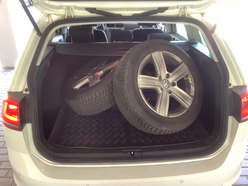Volkswagen Golf VII 1.6 TDI Comfortline BlueMotion Tech 2014 – снимка 16