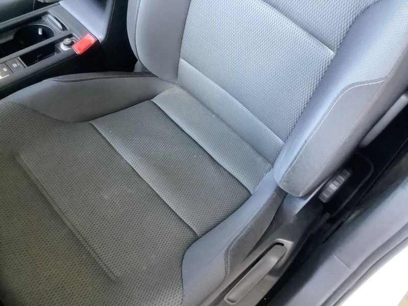 Volkswagen Golf VII 1.6 TDI Comfortline BlueMotion Tech 2014 – снимка 24