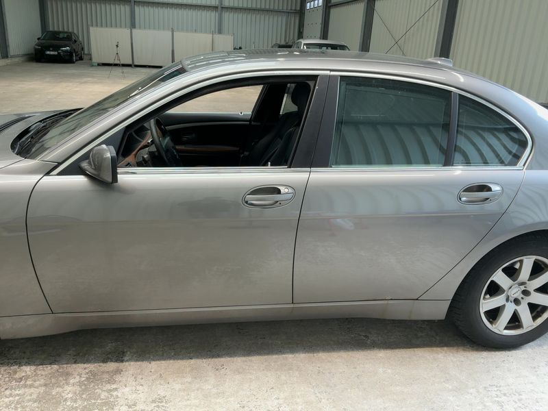 BMW 7er 730i 2003 – снимка 4