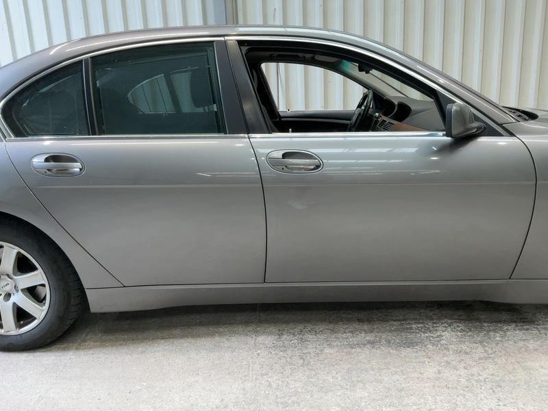 BMW 7er 730i 2003 – снимка 10