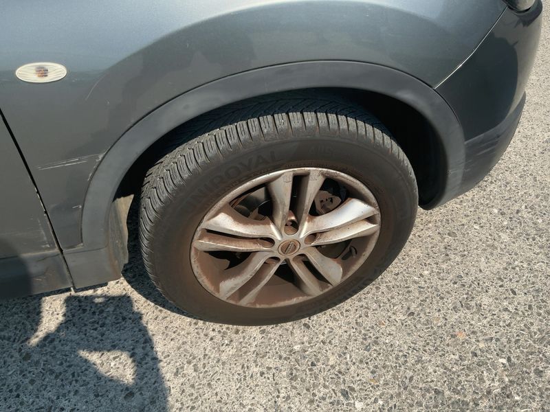 Nissan Qashqai 2.0 dCi Acenta 4x4 2011 – снимка 11