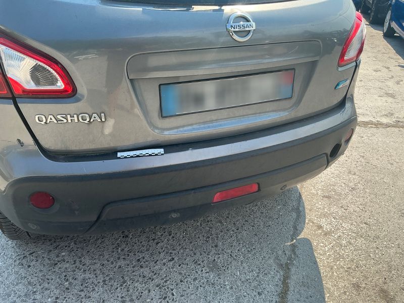 Nissan Qashqai 2.0 dCi Acenta 4x4 2011 – снимка 30