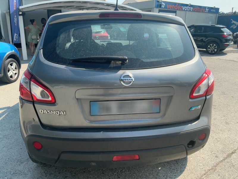 Nissan Qashqai 2.0 dCi Acenta 4x4 2011 – снимка 7