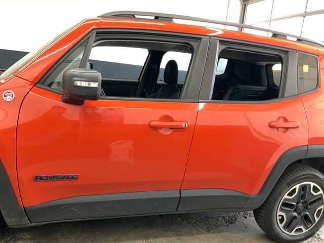 Jeep Renegade 2.0 M-Jet Trailhawk 4WD 2015 – снимка 4
