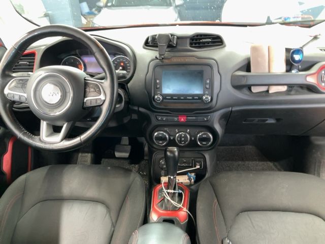 Jeep Renegade 2.0 M-Jet Trailhawk 4WD 2015 – снимка 17