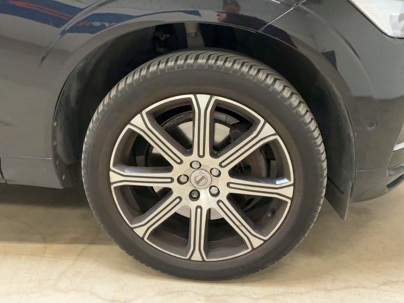 Volvo XC60 2.0 D5 Inscription Luxe AWD 2017 – снимка 11