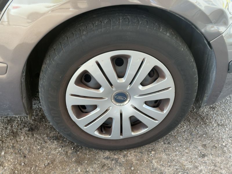 Ford S-Max 2.0 TDCi Trend 2013 – снимка 11
