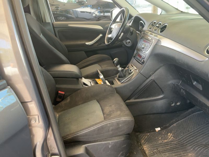 Ford S-Max 2.0 TDCi Trend 2013 – снимка 16