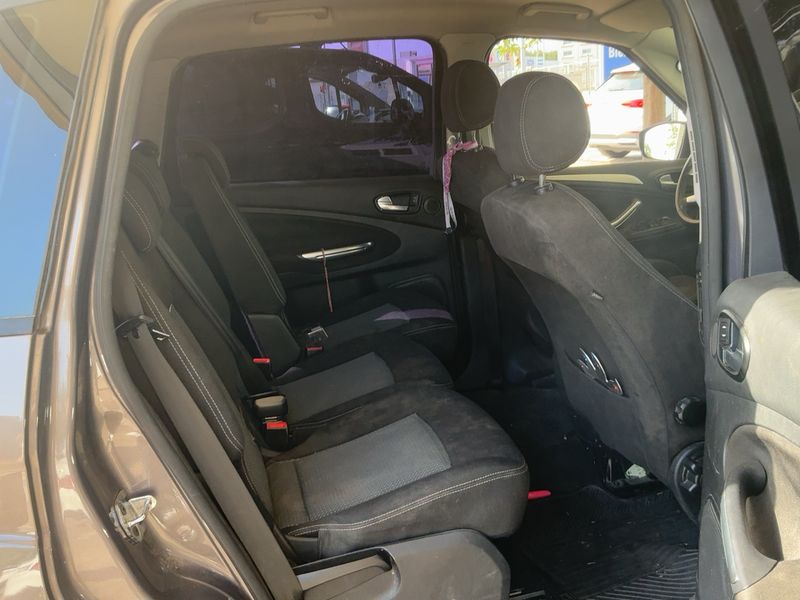 Ford S-Max 2.0 TDCi Trend 2013 – снимка 19
