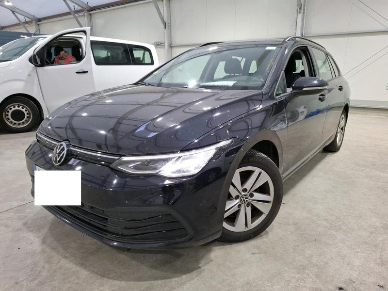 Volkswagen Golf VIII 2.0 TDI Life 2022 – снимка 1