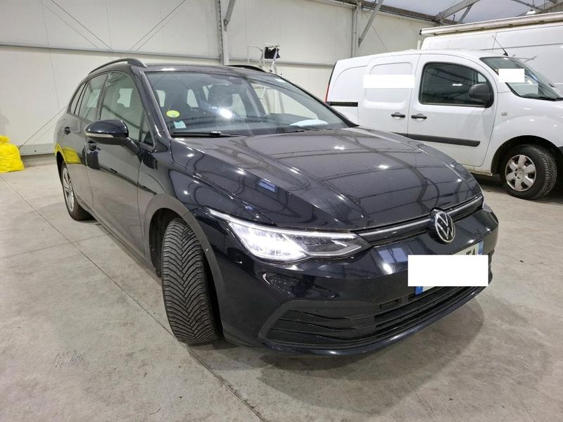 Volkswagen Golf VIII 2.0 TDI Life 2022 – снимка 6