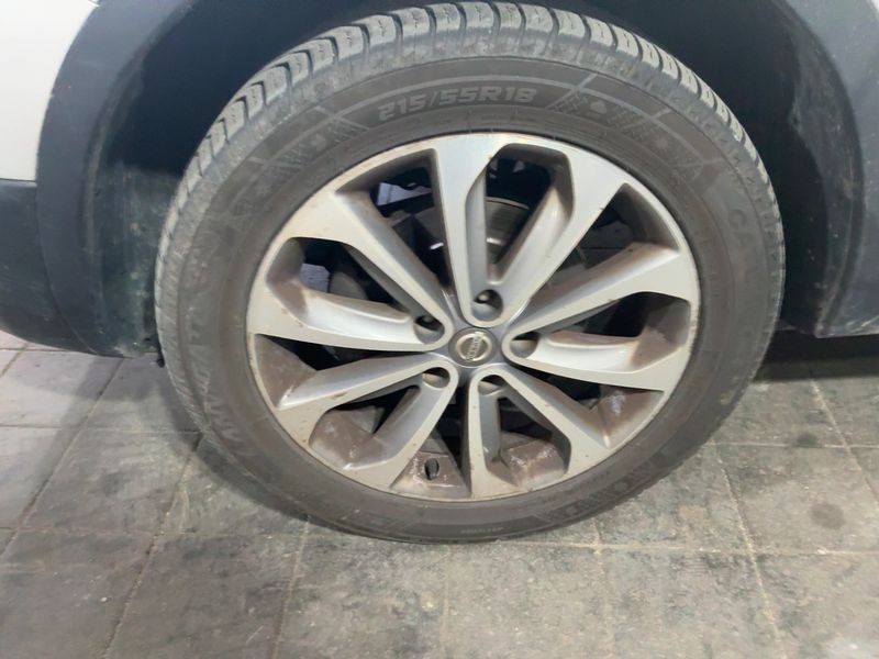 Nissan Qashqai 1.6 dCi Tekna Sport 2014 – снимка 3