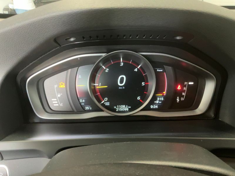 Volvo S60 2.0 D3 Momentum 2016 – снимка 18