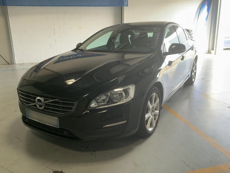 Volvo S60 2.0 D3 Momentum 2016 – снимка 1