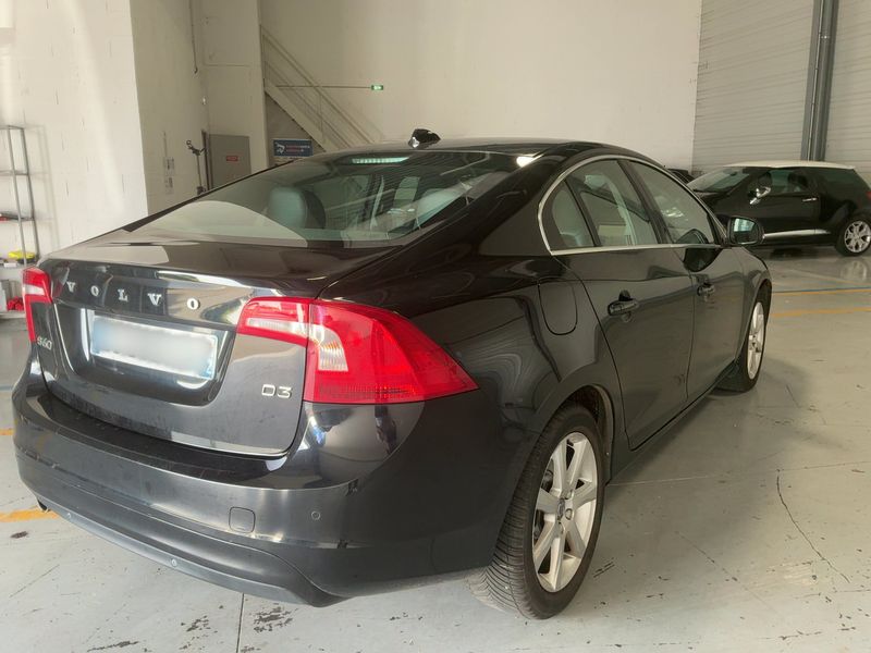 Volvo S60 2.0 D3 Momentum 2016 – снимка 8