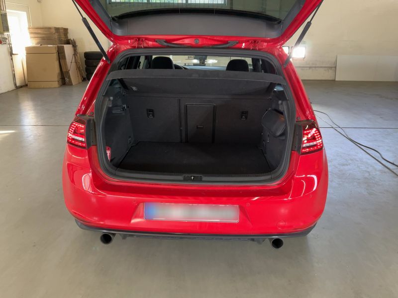Volkswagen Golf VII 2.0 TSI GTI BlueMotion Tech 2016 – снимка 16
