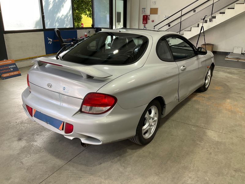 Hyundai Coupe 2.0 FX 2000 – снимка 2