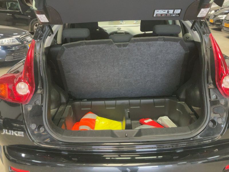 Nissan Juke 1.6 Acenta 2011 – снимка 15