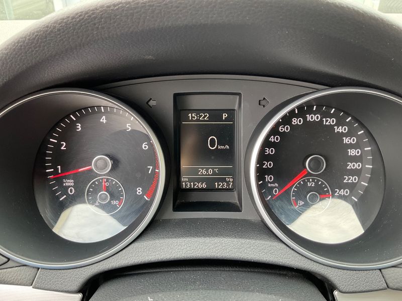 Volkswagen Golf VI 1.6 Team 2010 – снимка 19