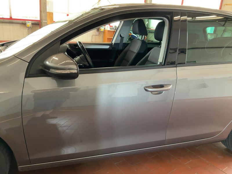 Volkswagen Golf VI 1.6 Team 2010 – снимка 4