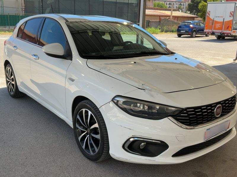 Fiat Tipo 1.6 JTDM Lounge 2016 – снимка 12
