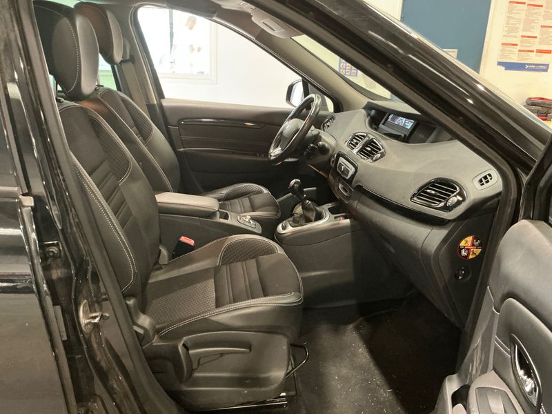 Renault Scenic 1.5 dCi BOSE Edition 2015 – снимка 3