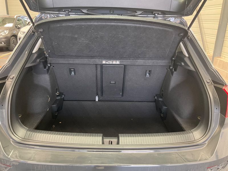 Volkswagen T-Roc 1.5 TSI ACT Carat 2021 – снимка 15