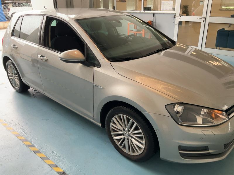 Volkswagen Golf VII 1.6 TDI Cup BlueMotion Tech 2014 – снимка 12