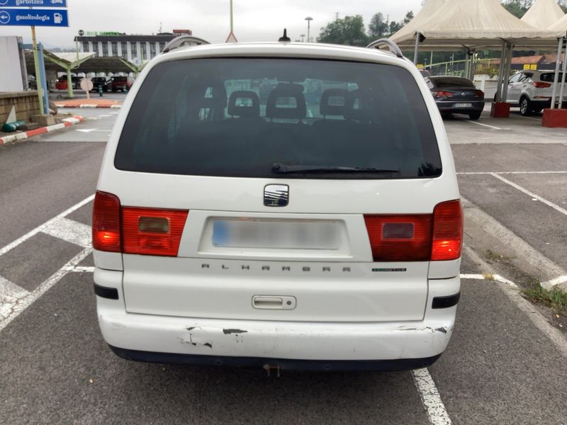 Seat Alhambra 2.0 TDI Reference Plus 2009 – снимка 7
