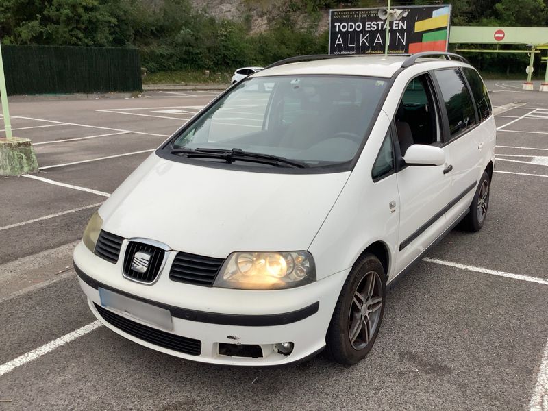 Seat Alhambra 2.0 TDI Reference Plus 2009 – снимка 1