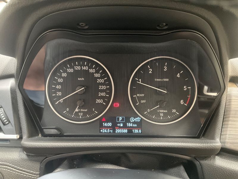 BMW 2er 218d Active Tourer Luxury Line 2015 – снимка 25