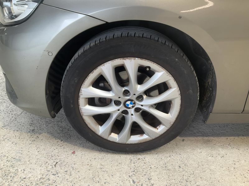 BMW 2er 218d Active Tourer Luxury Line 2015 – снимка 3